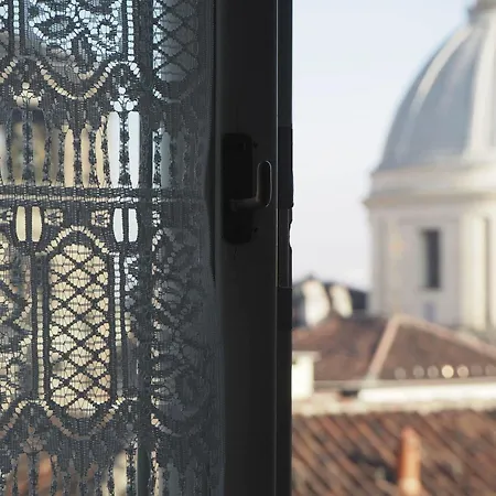 Art San Domenico 3* Turin
